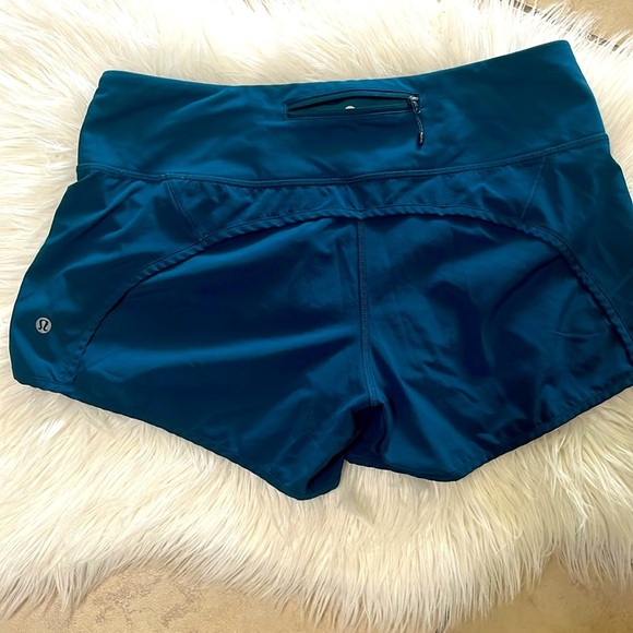 lululemon athletica Pants - Lululemon woman’s short